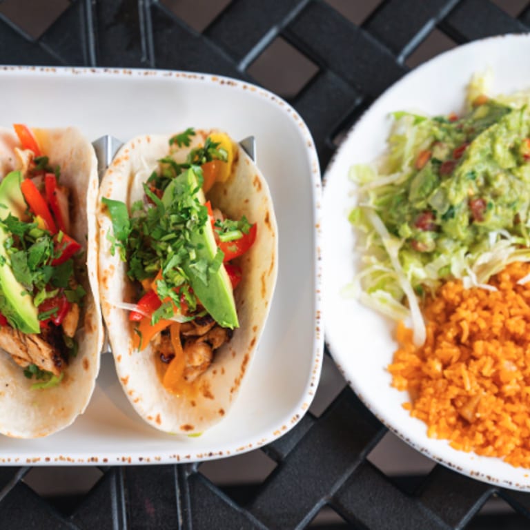 Sizzling Shrimp Fajitas: A Tex-Mex Delight